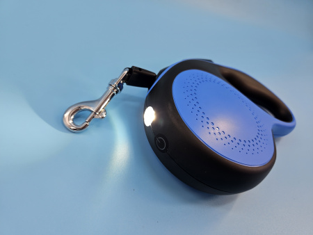 Рулетка-поводок со светодиодной подсветкой для собак &laquo;Чистый котик&raquo;, 5 м/50 кг